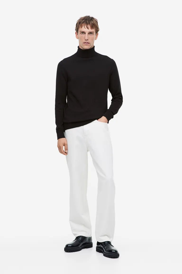 Slim Fit Fine-knit Turtleneck Sweater – Image 2